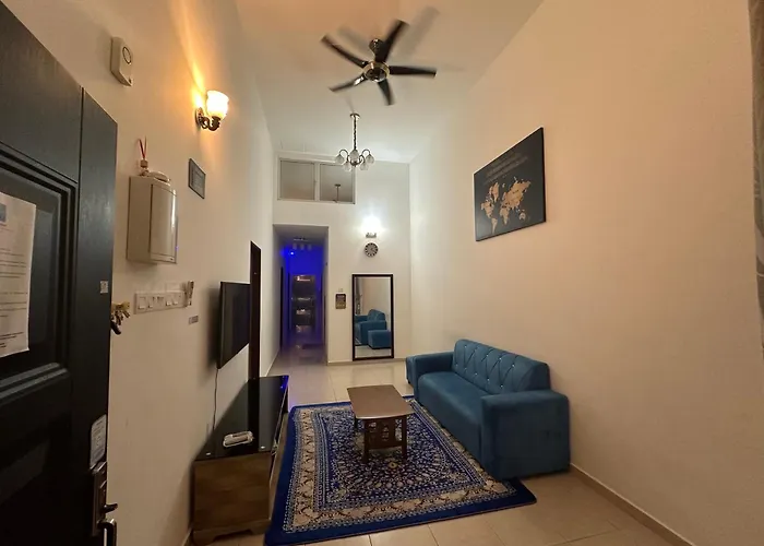 Three Bedroom Tarraced House - Rainahomestay Pasir Gudang